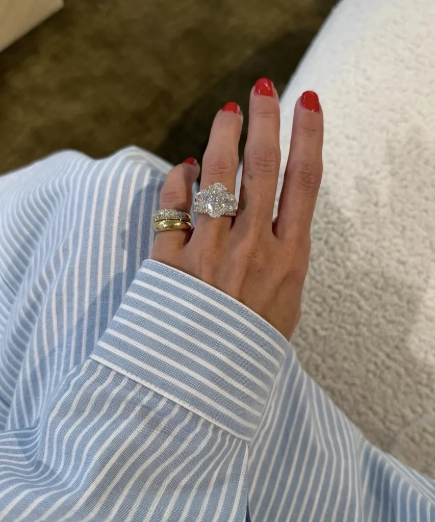 Rings shown in a buyer-provided photograph